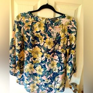 Floral Patterned Blouse by The Limited (Small)